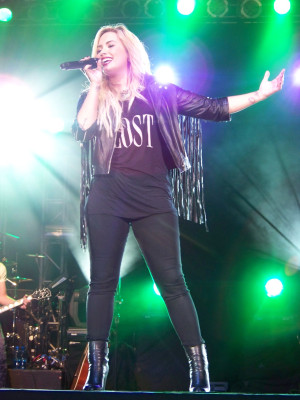 Demi Lovato pic #555599