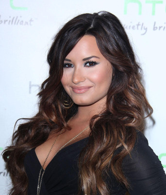 Demi Lovato pic #410075