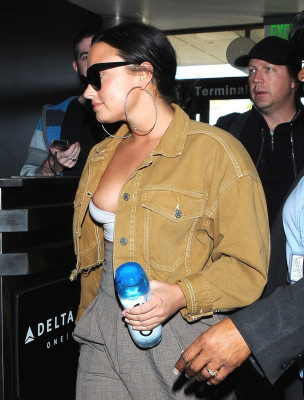 Demi Lovato at LAX Airport in Los Angeles 01/22/2018
