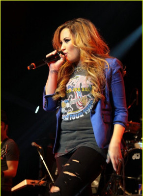 Demi Lovato pic #502206