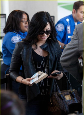 Demi Lovato pic #388451