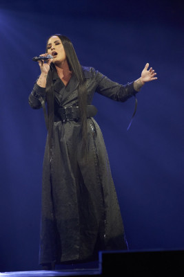 Demi Lovato Performing Live – “Tell Me You Love Me” Tour in Minneapolis