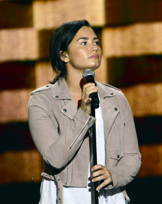 Demi Lovato pic #902665