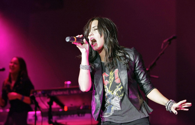 Demi Lovato pic #452550