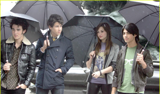 Demi Lovato pic #389466