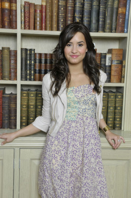 photo 21 in Lovato gallery [id279560] 2010-07-21 00:00:00