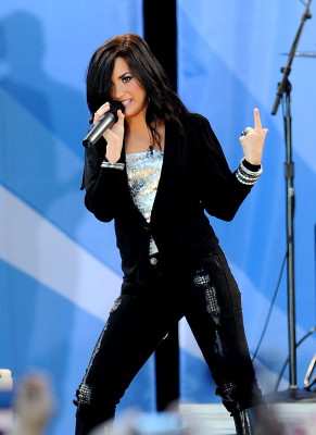 Demi Lovato pic #266945