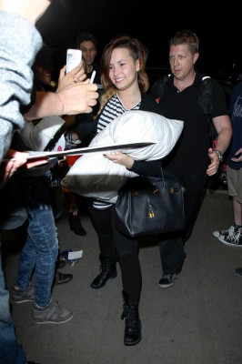 Demi Lovato pic #723401
