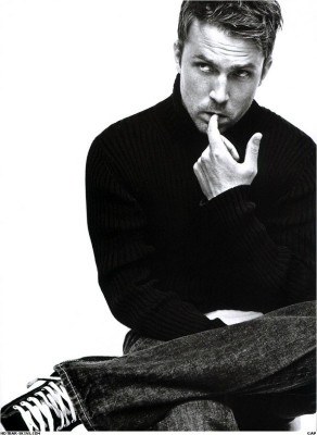 Desmond Harrington pic #323959