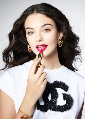 Deva Cassel for DG