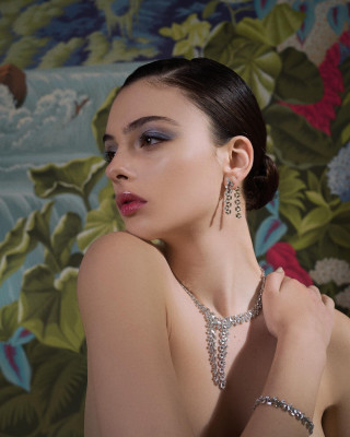 Deva Cassel ~ Schön Switzerland May Issue in Cartier photography