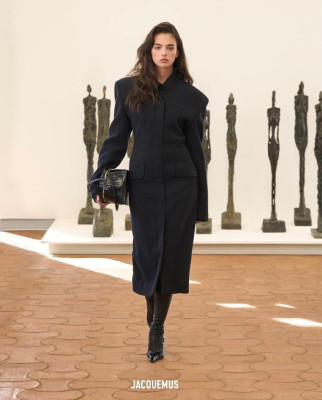 Deva Cassel for Les Sculptures Jacquemus