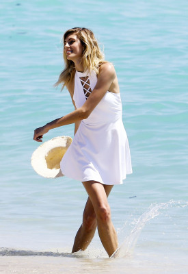 Devon Windsor – Photoshoot in Miami