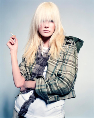 Dewi Driegen pic #225034