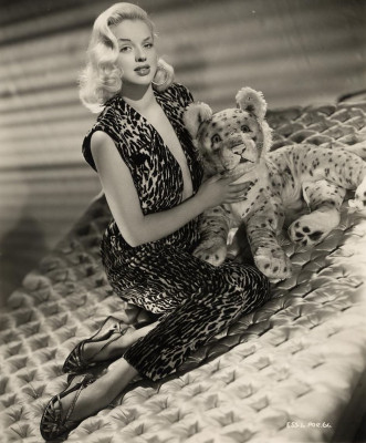 photo 8 in Diana Dors gallery [id394035] 2011-05-13 00:00:00
