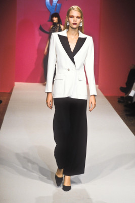 Diana Gartner for Yves Saint Laurent Paris spring 1998