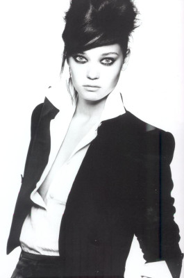 Diana Moldovan pic #170022