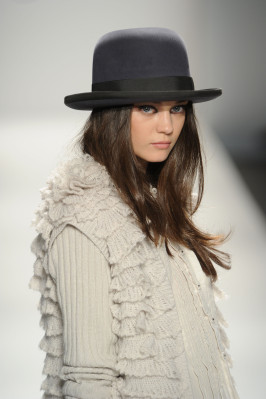 Diana Moldovan pic #247676