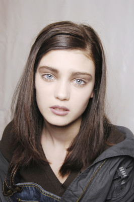 Diana Moldovan pic #367992
