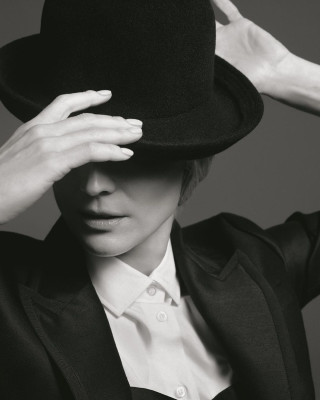 Diane Kruger by Mark Seliger for Vogue Greece // 2021