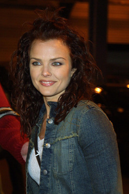 Dina Meyer pic #339477