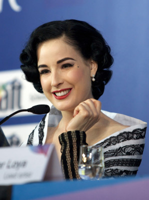 Dita Von Teese pic #359372