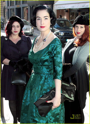 Dita Von Teese pic #135536