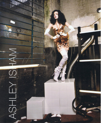 photo 21 in Dita Von Teese gallery [id155613] 2009-05-08 00:00:00