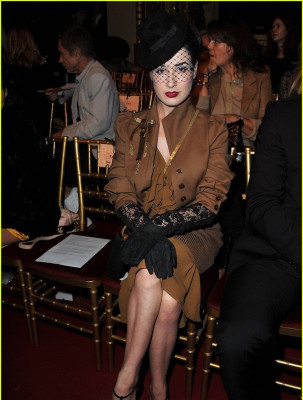 Dita Von Teese pic #301920