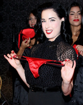 Dita Von Teese pic #194794