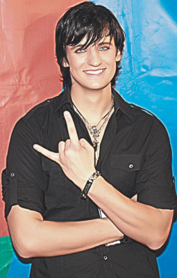 photo 29 in Dmitry Koldun gallery [id558391] 2012-09-12 00:00:00
