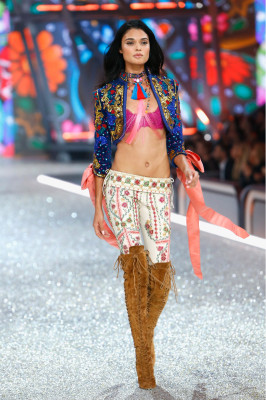 Victoria’s Secret Fashion Show 2016