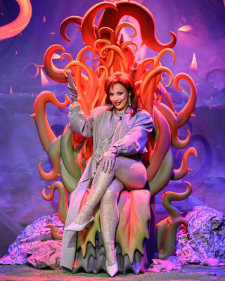 Doja Cat – at Tonight show Starring Jimmy Fallon September 2025