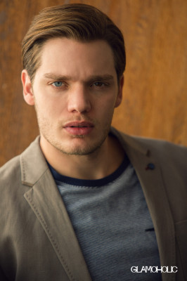 Dominic Sherwood pic #946578