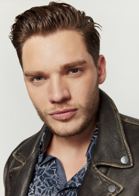 photo 17 in Dominic Sherwood gallery [id987195] 2017-08-09 00:00:00