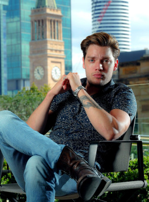 Dominic Sherwood-Oz Comic Con 2018