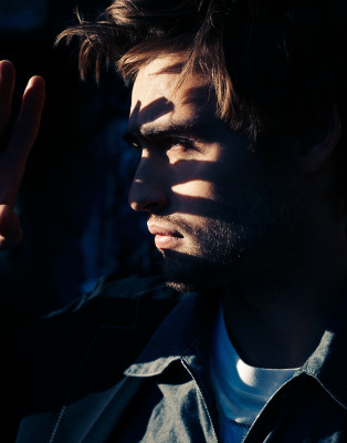 photo 8 in Douglas Booth gallery [id897495] 2016-07-07 00:00:00