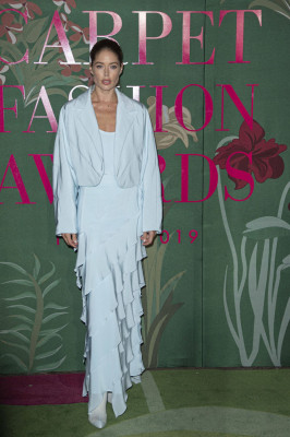 Doutzen Kroes - Green Carpet Fashion Awards in Milan 