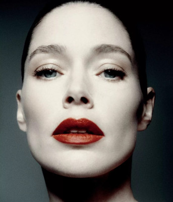 Doutzen Kroes ~ D la Repubblica Volume #1 2024 by Robin Galiegue