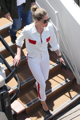 Doutzen Kroes Arrives at L’Oreal Beach in Cannes 