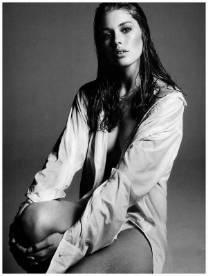 photo 7 in Doutzen Kroes gallery [id118063] 2008-11-24 00:00:00