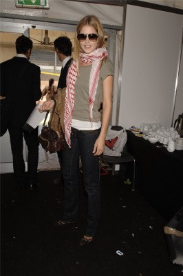 photo 8 in Kroes gallery [id296492] 2010-09-16 00:00:00