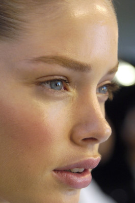photo 27 in Doutzen gallery [id168536] 2009-06-23 00:00:00