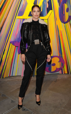 Doutzen Kroes - Louis Vuitton Flagship Store Opening in London