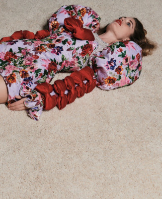DOUTZEN KROES in Elle Magazine, March 2020