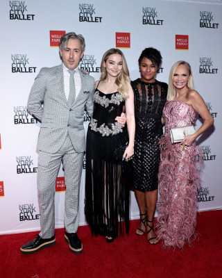 Dove Cameron-2021 New York City Ballet Fall Fashion Gala