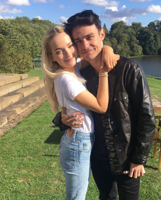 Dove Cameron – Social Medi