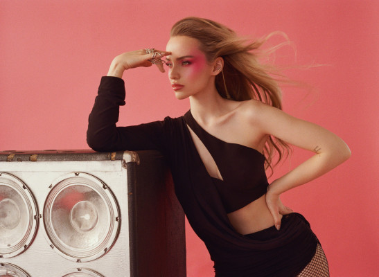 Dove Cameron by Benjo Arwas for Schön! Magazine // April 2021