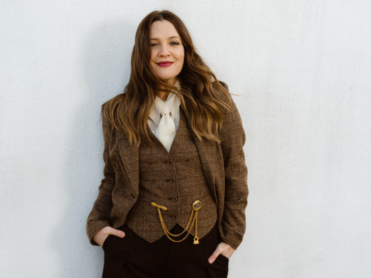 Drew Barrymore by Molly Matalon for NY Times || 2021