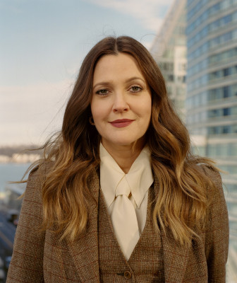 Drew Barrymore by Molly Matalon for NY Times || 2021